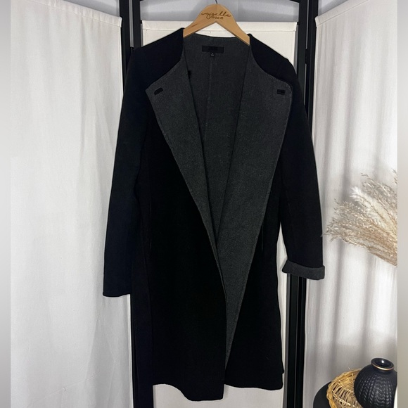 Uniqlo Jackets & Blazers - Uniqlo Black & Gray Elegant Women's Coat